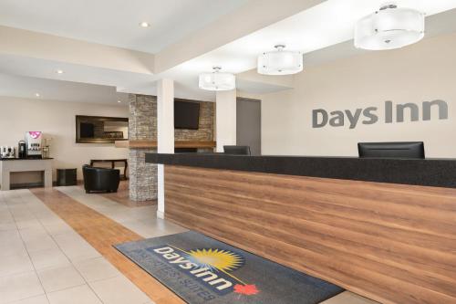 Days Inn by Wyndham Montreal East