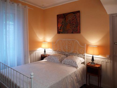 Maison de caractère en centre ville chambre d'hôte Forêt de Bercé