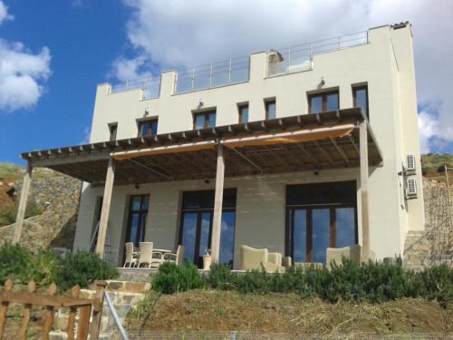 Beach Villa Pantheon in Pomos