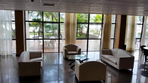 flat apt mobiliado beira mar