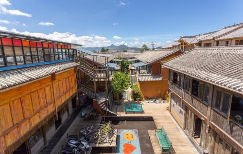 Lijiang Desti Youth Park Hostel