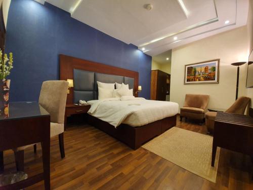 S Chalet Multan, Multan (foto 3)