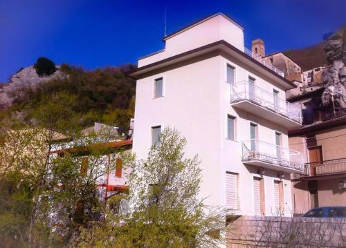  La Casa sul Fiume, Pension in Villa Santa Maria bei Bomba