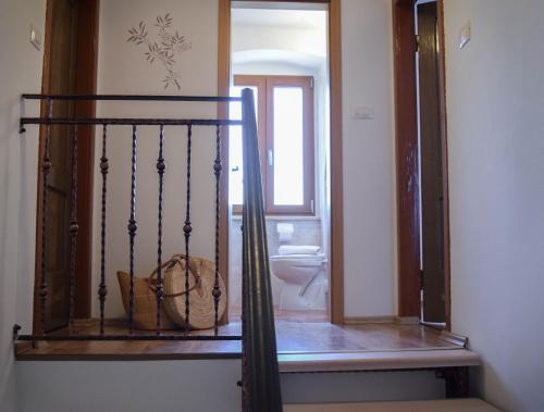 House Toni 1102 - image 4