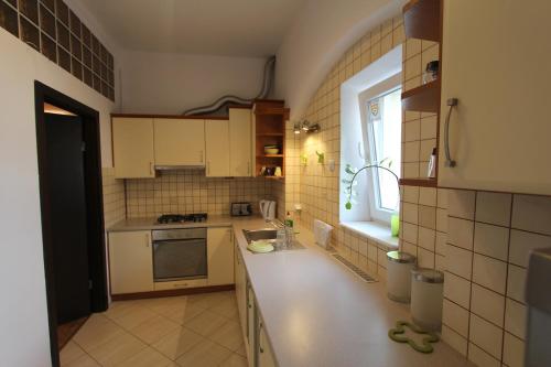 Cocina, Chmielna 5 Rooms & Apartments in Varsovia