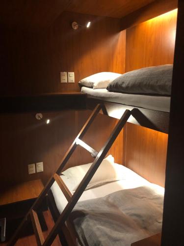Onkel Inn Airport Sleepbox in 埃爾阿爾托