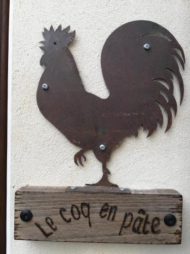 Le Coq en pâte