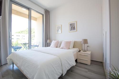 Apart SKY Residence with Sea View Budva