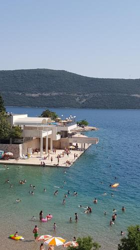 Neum Beach Apartment - image 5