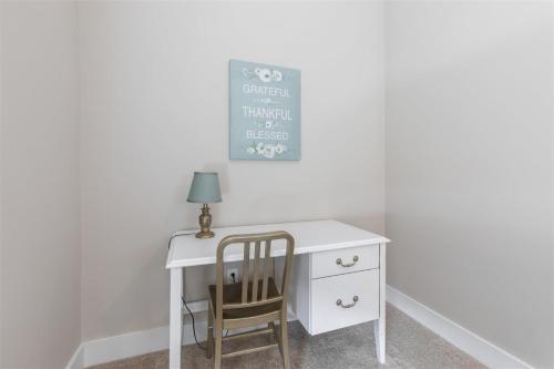 34 Allen St In Greenville Sc Reviews S Planet Of Hotels