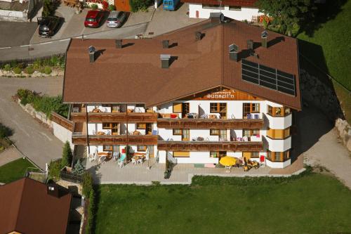  Apartments Sunseit'n, Pension in Sexten