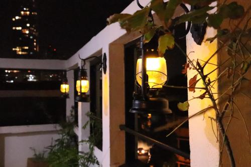 balkon/terasa, Miracle City Inn Hostel in Colombo