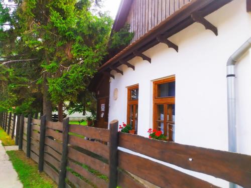  Faluház Tiszasüly, Pension in Tiszasüly