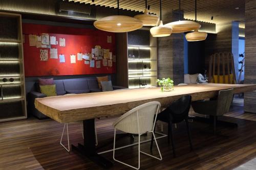 Lavenderbnb 1 at Uttara The Icon Apartment, Sleman