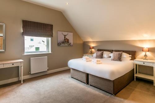 Carus Green Golf Club Townhouse - image 3