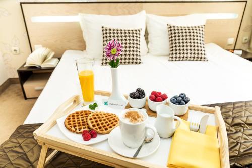 City Avenue Hotel by HMG - image 10
