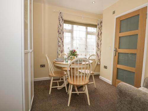 Beau Annexe - image 2