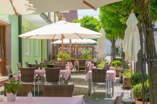 維爾德爾曼恩酒店 (Hotel Wilder Mann) in 柯尼希施泰因