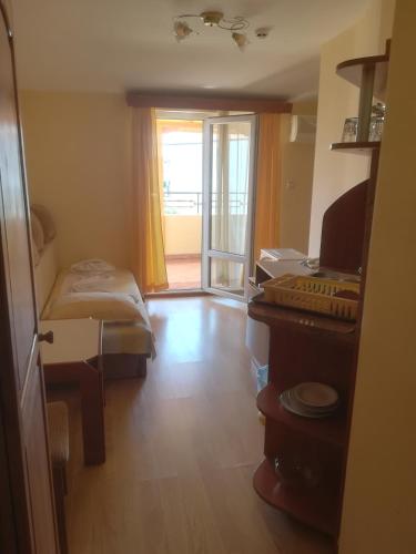 One-Bedroom Apartment with Balcony image 2