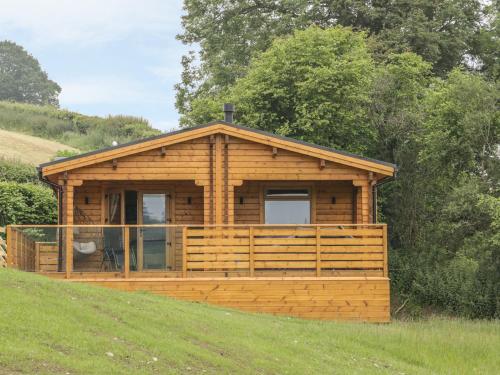 . Manor Farm Lodges - Red Kite Lodge