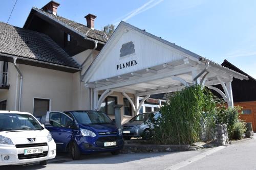 Planika Holiday Home