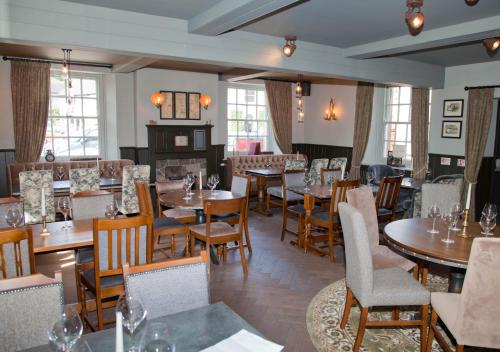 Devonshire Arms - image 11