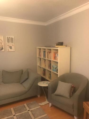  Şirin ev in Karşıyaka