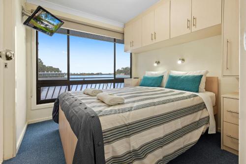 Renmark River Villas and Boats & Bedzzz