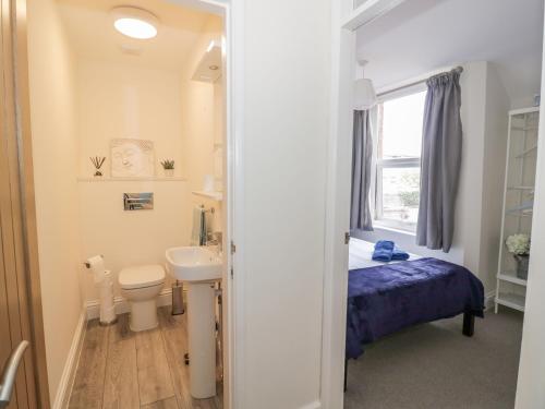 Midsummer Cottage - main image
