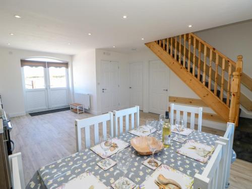 Bramble Cottage - image 6