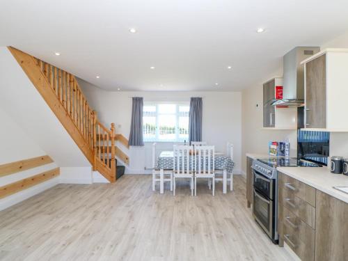 Bramble Cottage - main image