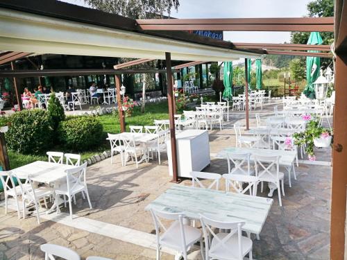 Létesítmények, Makaza Complex in Momchilgrad