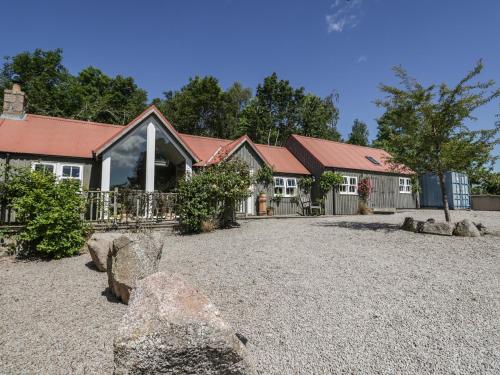 Drumhead Bothy - Banchory