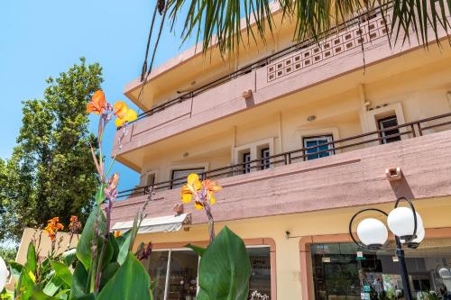 Louladakis Apartments - image 13