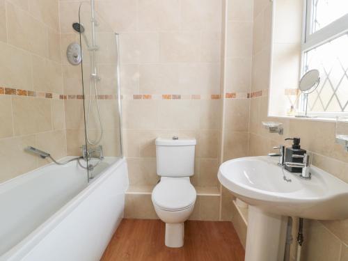 10 Reivers Gate - image 13