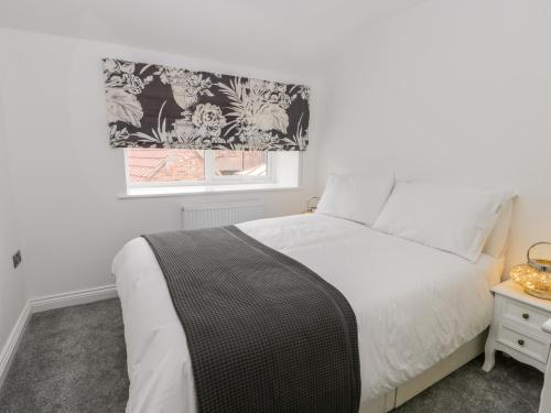 Chalkstone Cottage - image 3