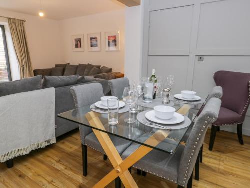 Chalkstone Cottage - image 8