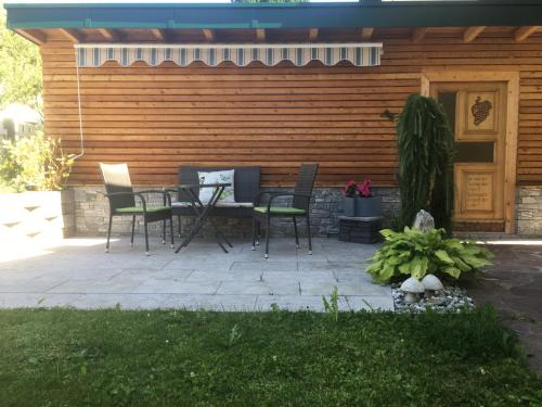 Garden, Haus Tschirgantblick in Tarrenz