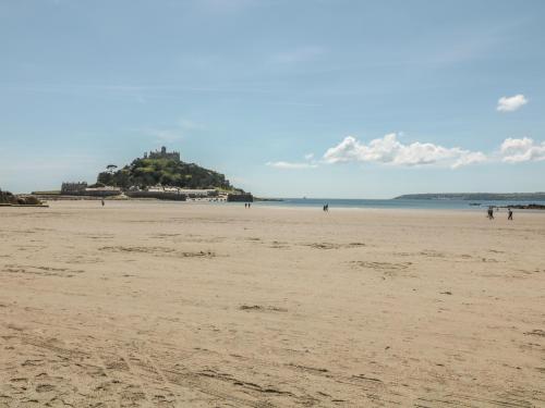 Ocean Breeze - image 7