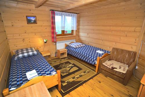 2 twin beds