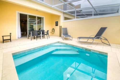 Pleasant villa with private pool near Disney