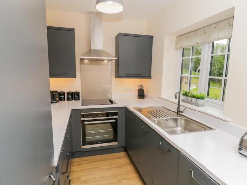 Ryedale Country Lodges - Hazel Lodge in 柯比穆爾賽德