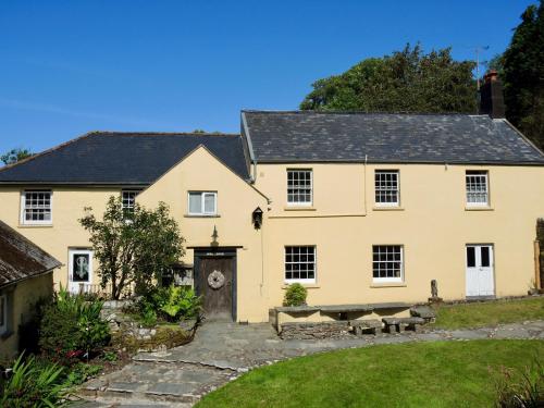 Holwell Holistic Retreat - Accommodation - Barnstaple