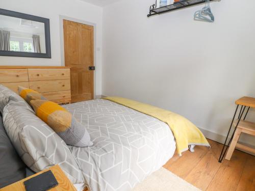 Well House Farm Flat 2 - image 3