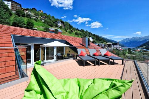 ระเบียง/ชานเรือน, Hotel Dorfstadl in คัพพล์