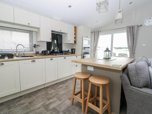Cayton Pines in เคย์ทัน