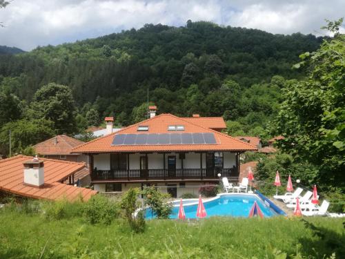 Viesnīcas āriene, Family Hotel Chiflik Hills in Chiflik