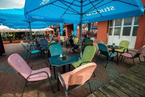 FLAMINGOS Apartman & Fitness OSIJEK - image 13