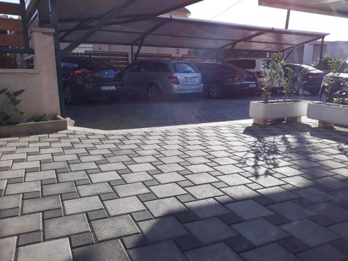 Apartmani Diana - image 12