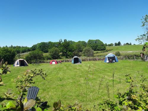 Camping Le Pré du Lac Pagéas - Hotel